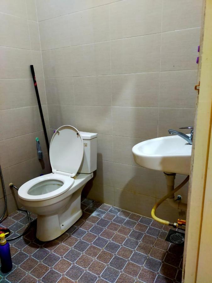 Sya Al-Yahya Homestay Куала-Тренгану Экстерьер фото